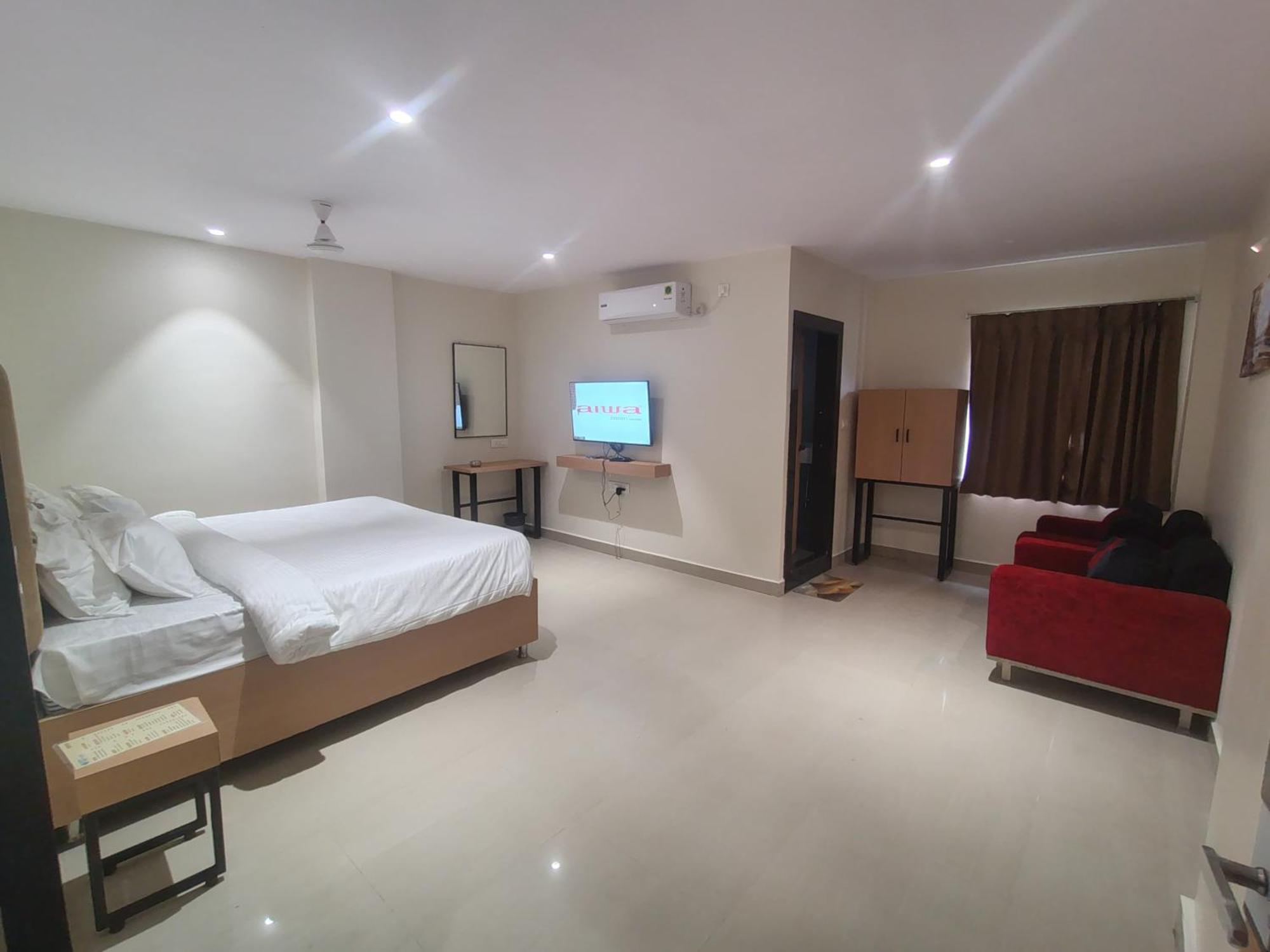 Hotel Blueearth Vizianagaram Екстер'єр фото